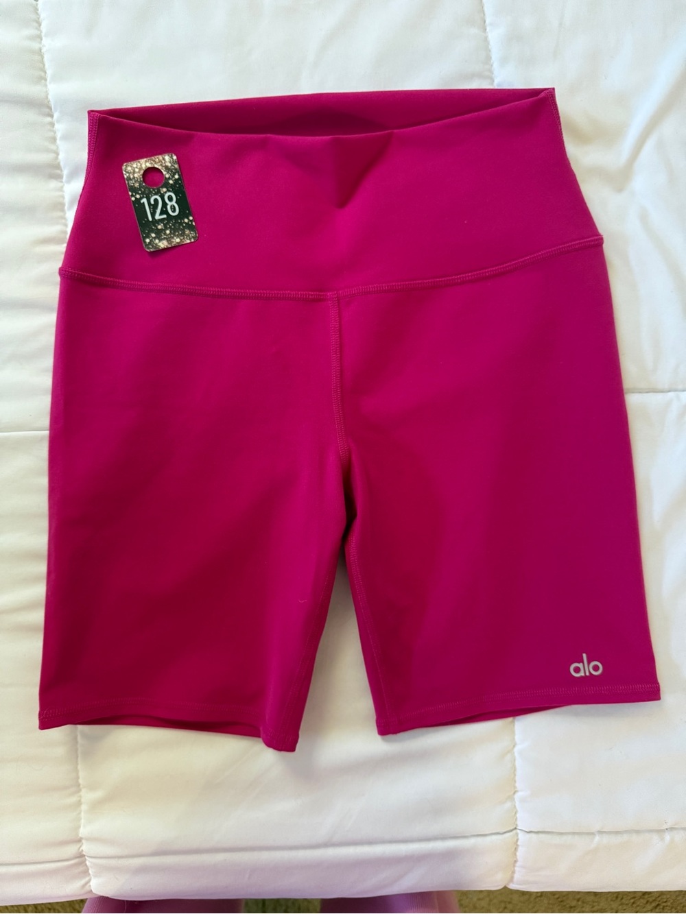 128 ALO Yoga High-Rise Fuchsia Bike Shorts